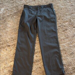 🍍Nike dri-fit golf pants🍍Sz 34x32🍍31” inseam🍍